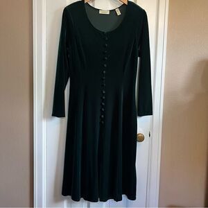 Vintage Emerald Green Velvet Long Sleeve Dress
